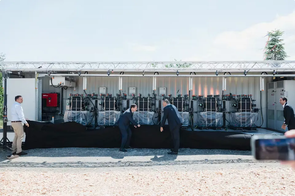 Batteriecontainer der CMUBlu Energy AG